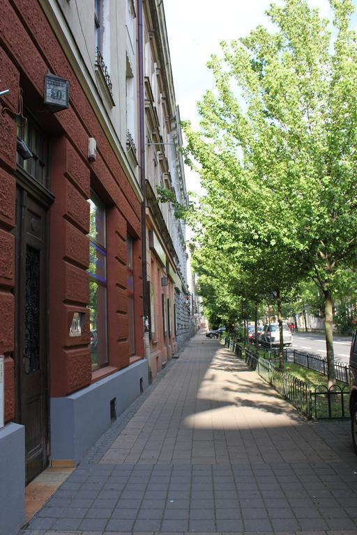 Sunny Studios Краков Экстерьер фото